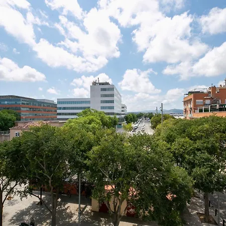 With 3 Bedrooms * Cornellà de Llobregat