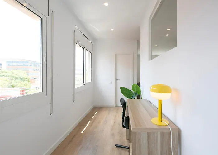 With 3 Bedrooms Διαμέρισμα