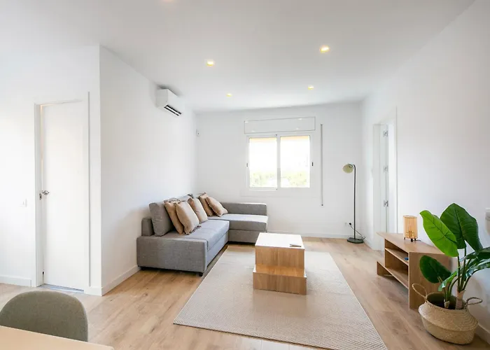 With 3 Bedrooms Cornellà de Llobregat